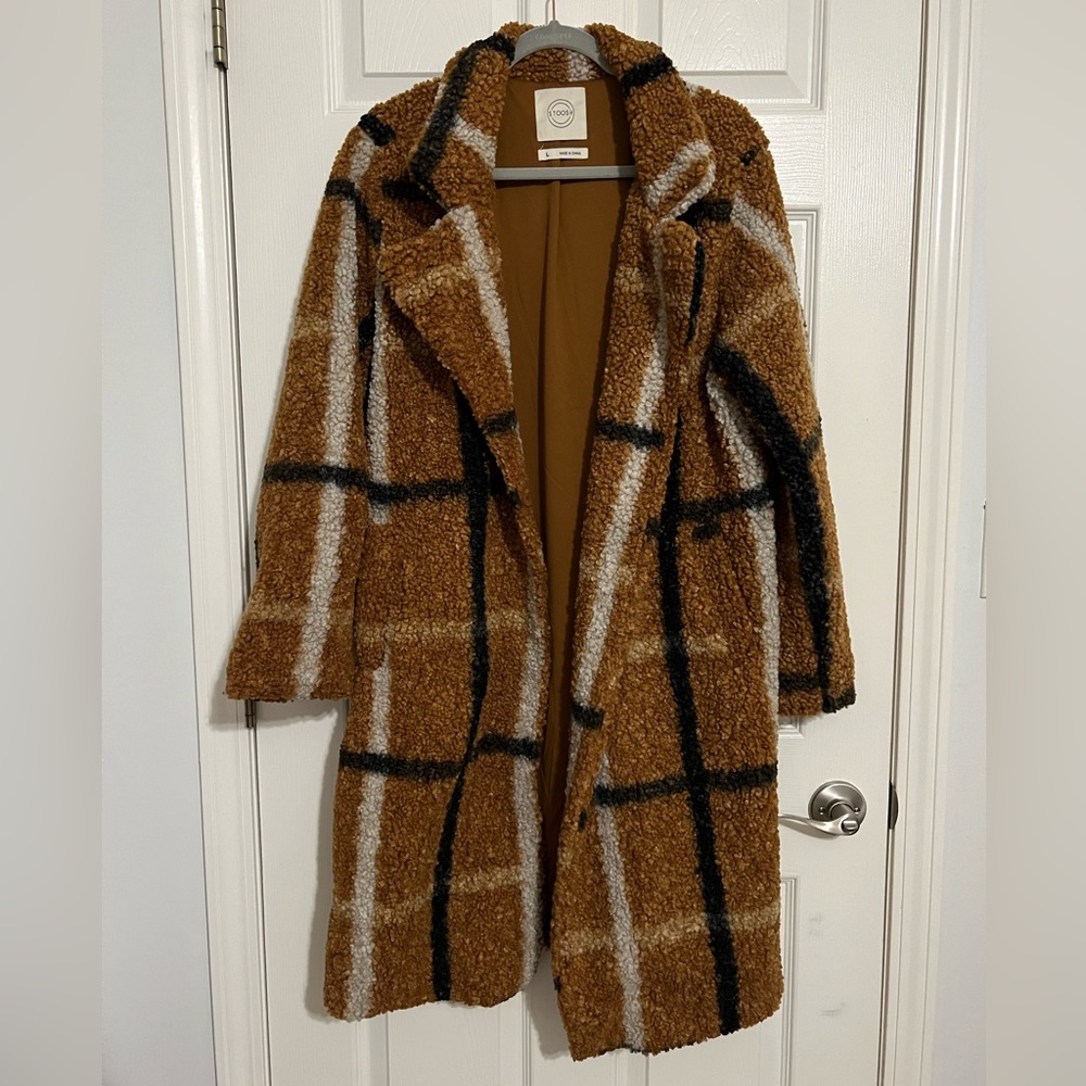 Stoosh Boucle Jacket Camel Plaid Button Teddy Jacket. Size Large
